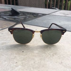 Ray-Ban Clubmaster Classic Sunglasses